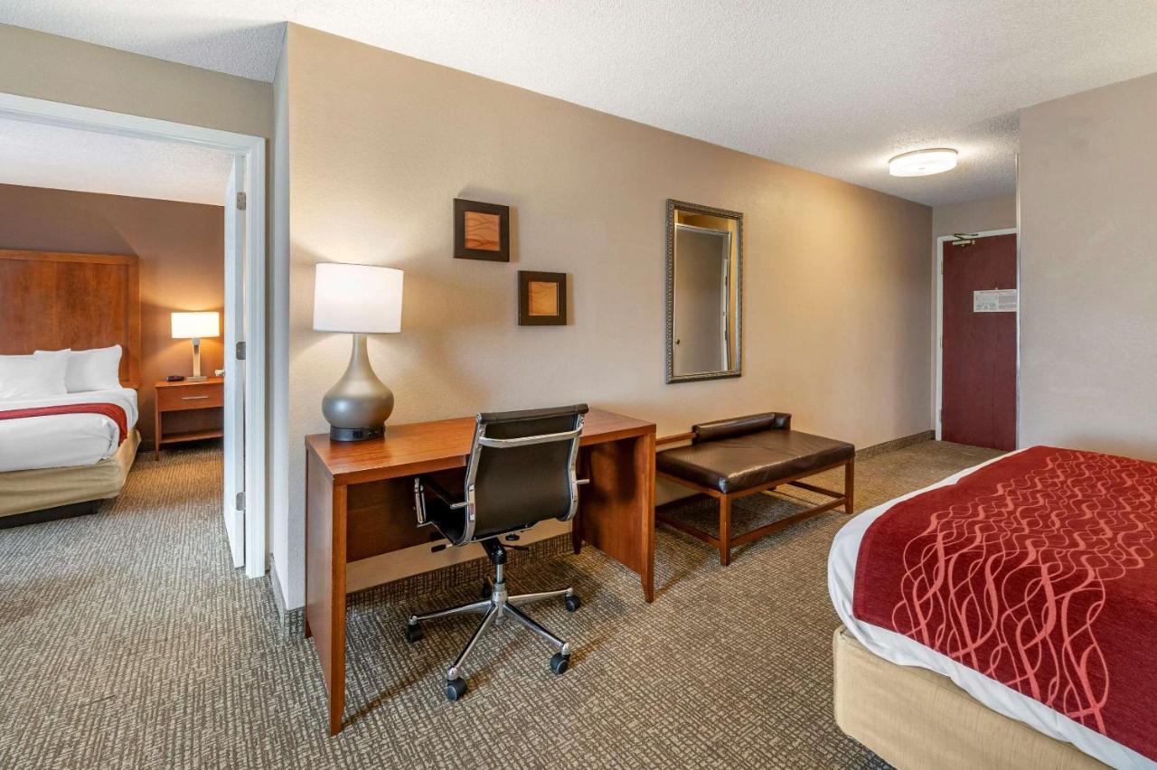 Comfort 3* Lawrenceburg