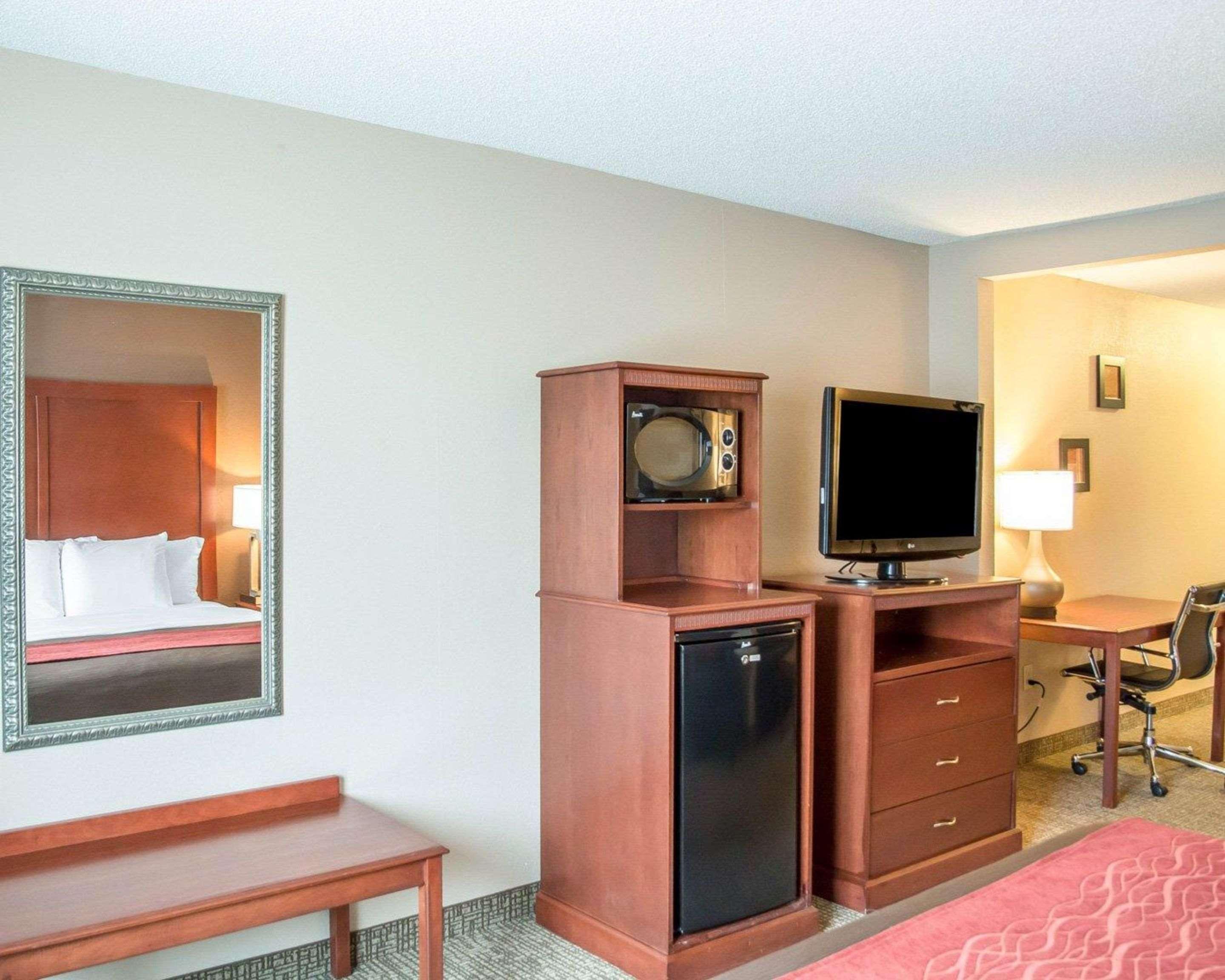 Comfort Hotel Lawrenceburg