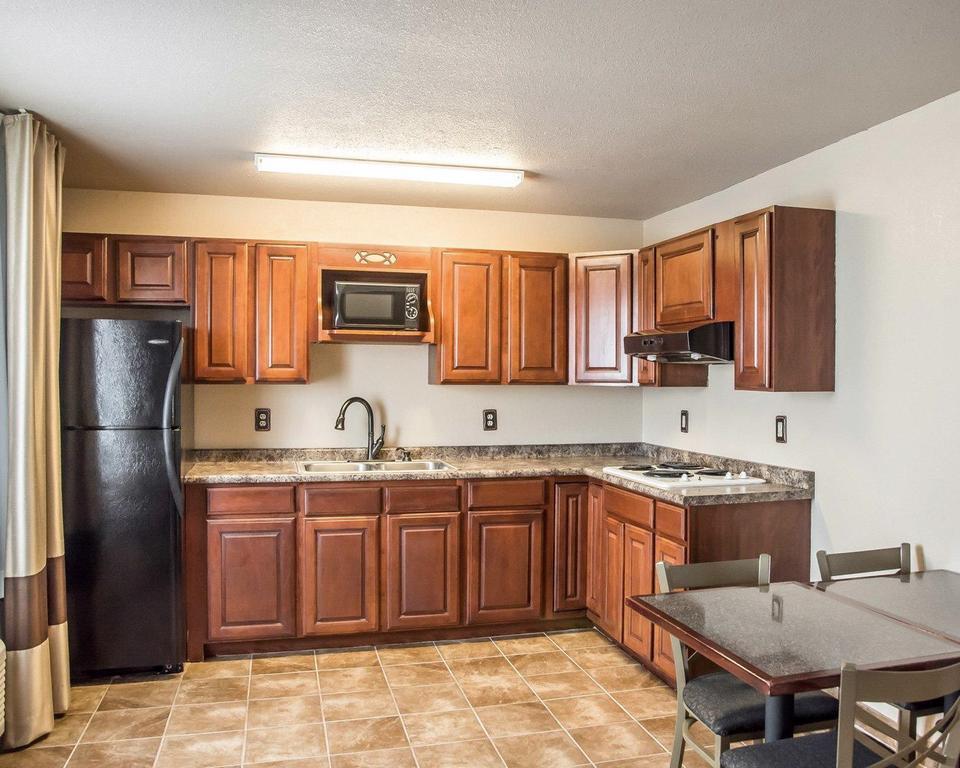Comfort 3* Lawrenceburg