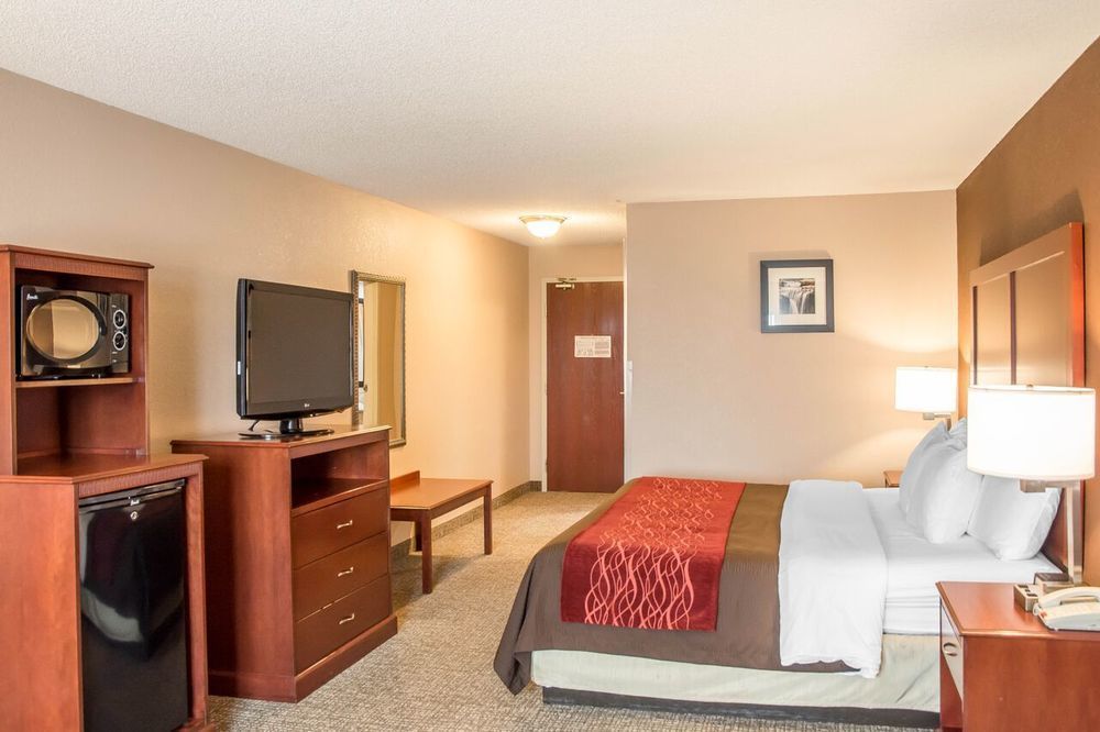 Comfort Hotel Lawrenceburg